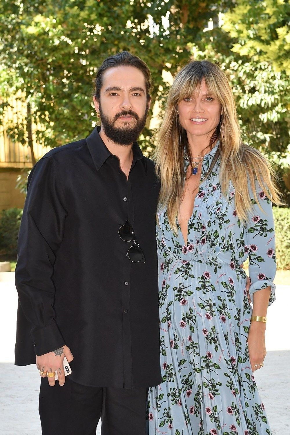 Heidi Klum ve Tom Kaulitz karantinada camdan öpüşmeleri olay oldu