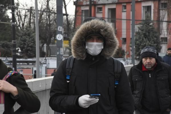 İstanbul'da yollar boşaldı, toplu taşımayı kullananlar azaldı