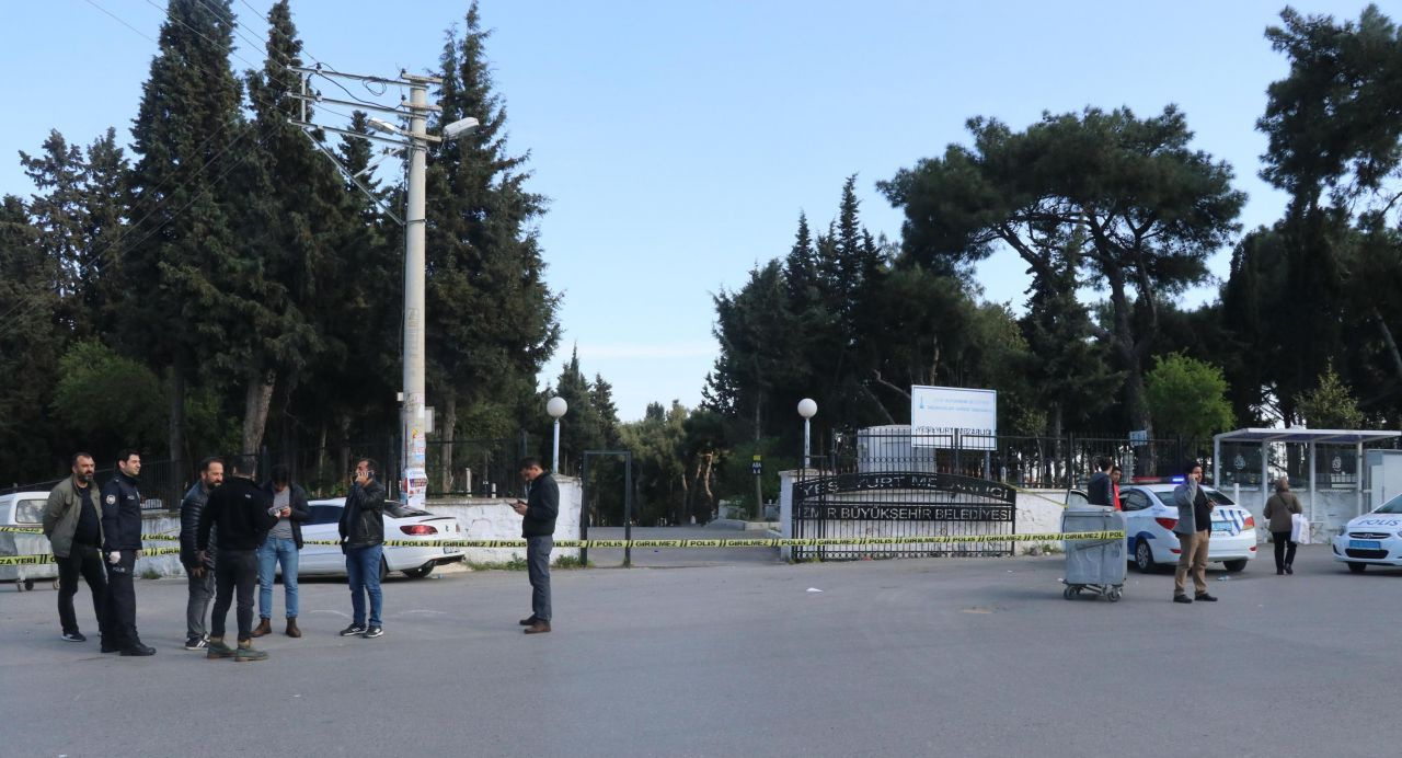 İzmir'de emekli polis iki kişiyi tabancayla yaraladı