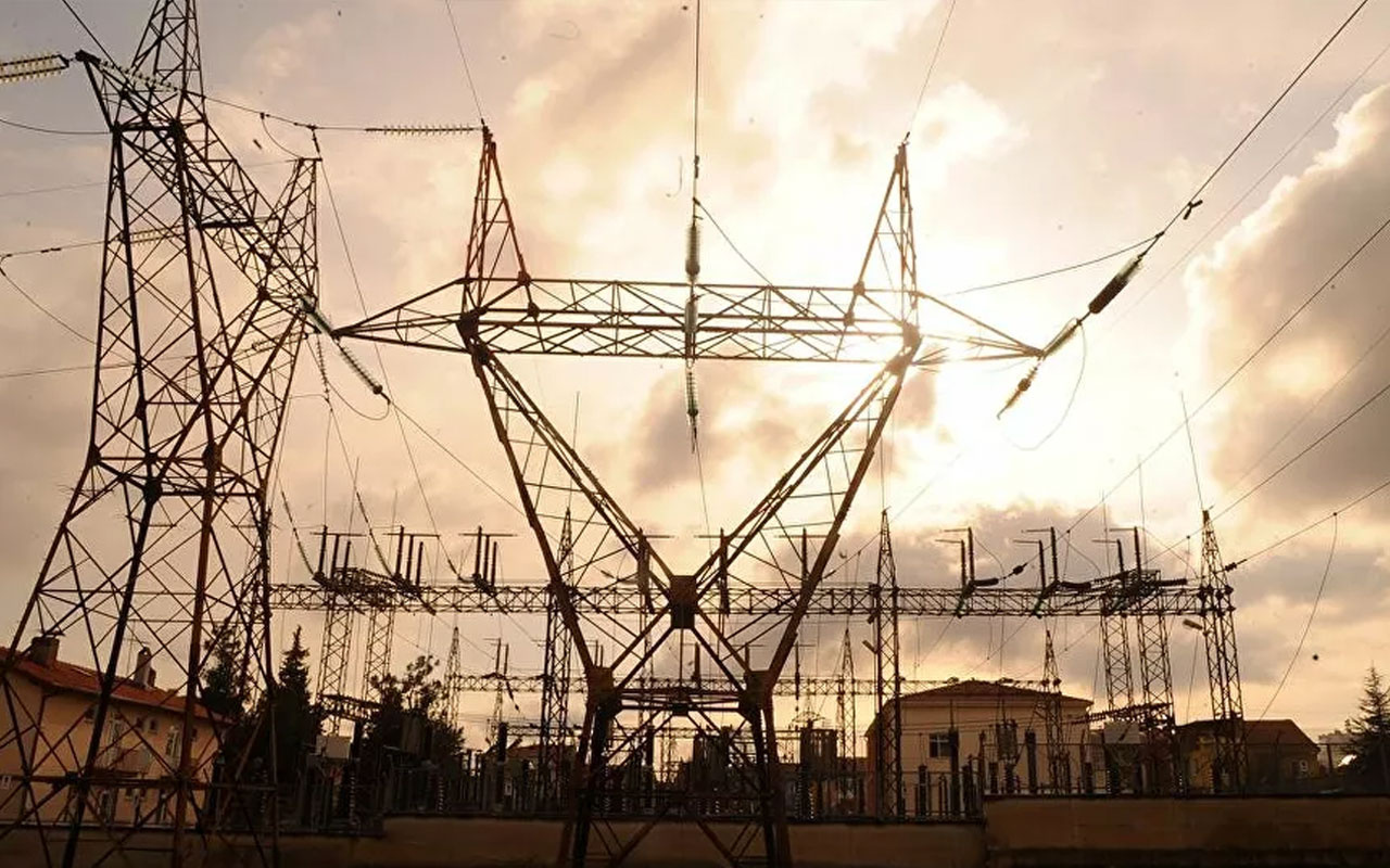 Elektrik üretimi mart ayında yüzde 8,4 azaldı