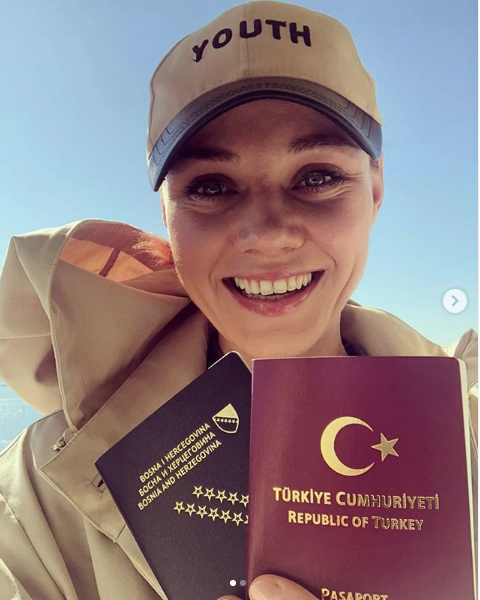 ATV dizisi Kuruluş Osman'ın yıldızı evlendi Alma Terziç Instagram'dan duyurdu