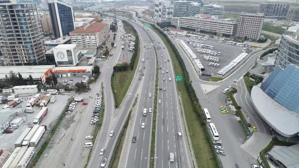Haftanın ilk iş gününde İstanbul trafiğinde koronavirüs etkisi