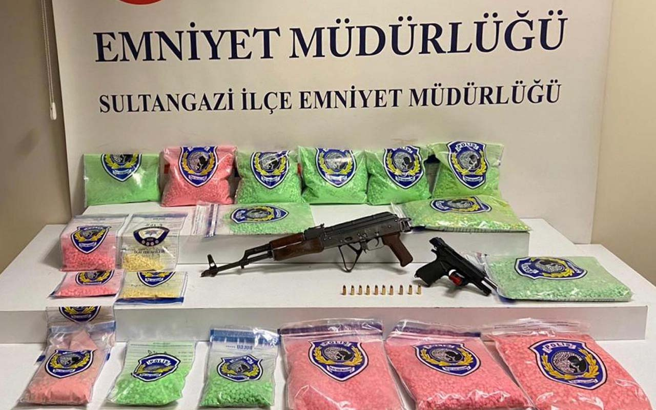 Sultangazi'de uyuşturucu satıcısı iki kardeş tutuklandı
