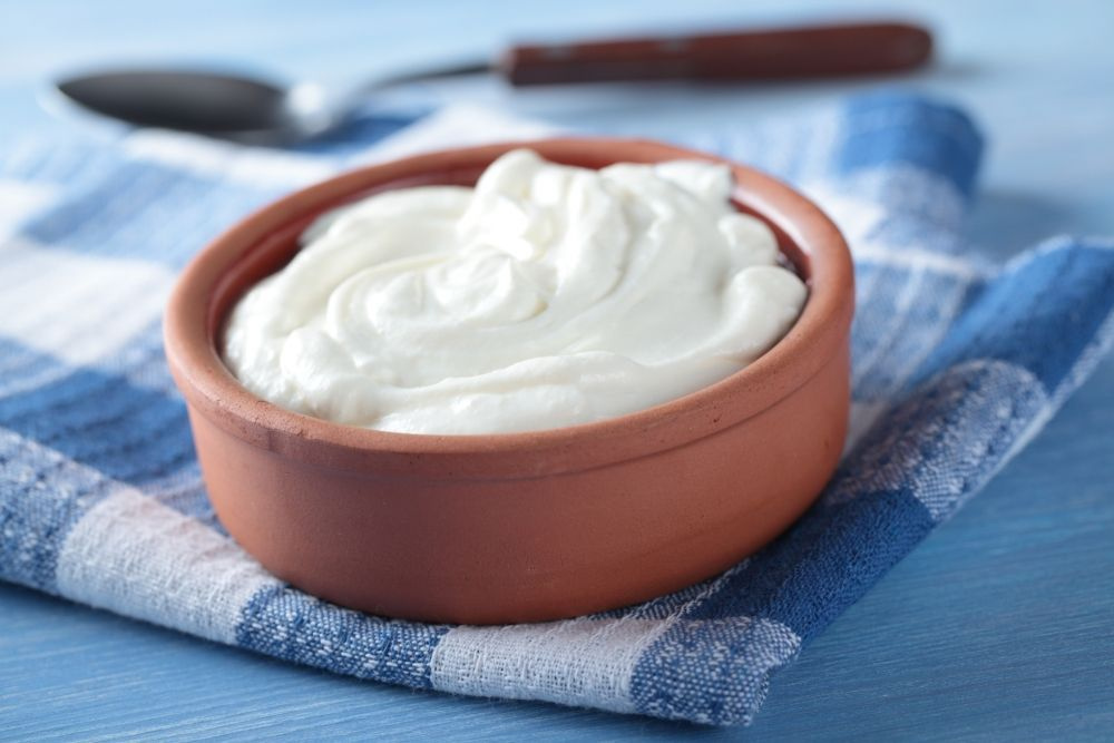 Evde yoğurt nasıl mayalanır işte ev yapımı yoğurt tarifi!