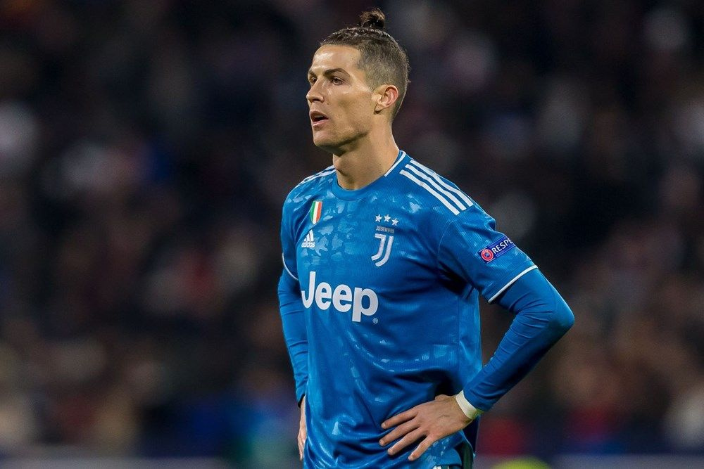 Messi Ronaldo ve diğer yıldızlardan Koronavirüs için 1'er milyon Euro bağış