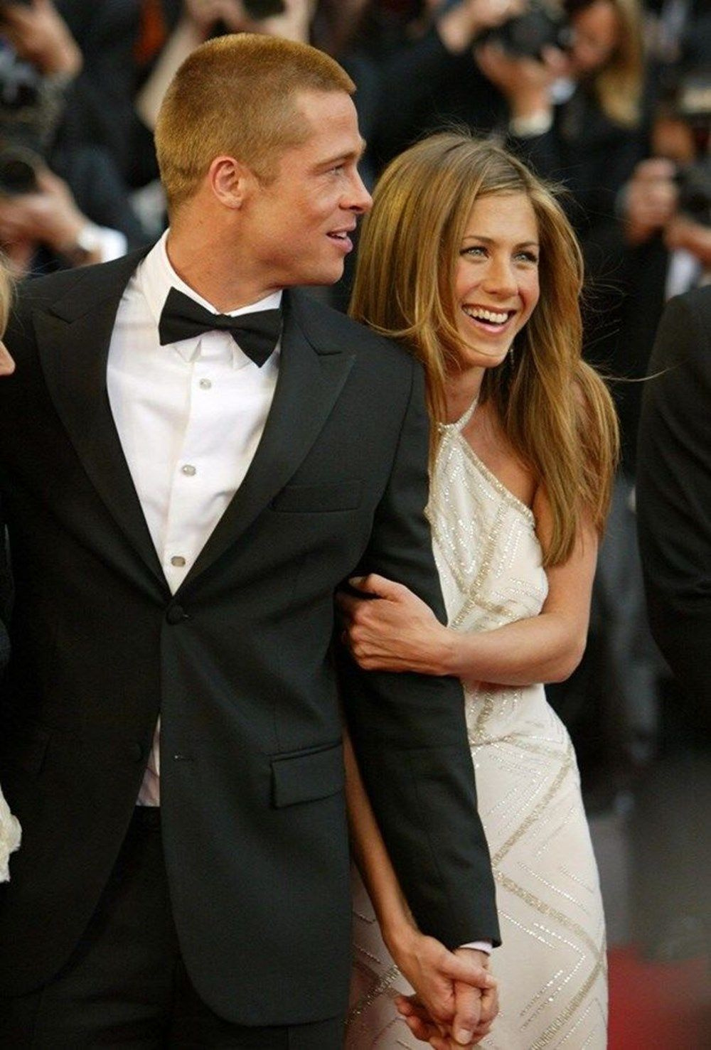 Brad Pitt ile Jennifer Aniston çiftinden evlilik iddialarına cevap geldi