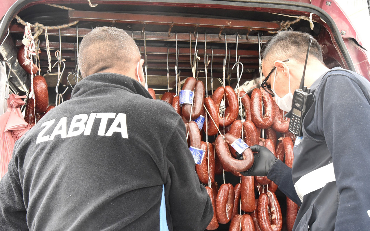 Mersin'de satıcıdan tarihi geçmiş 100 kilo sucuk için ilginç savunma