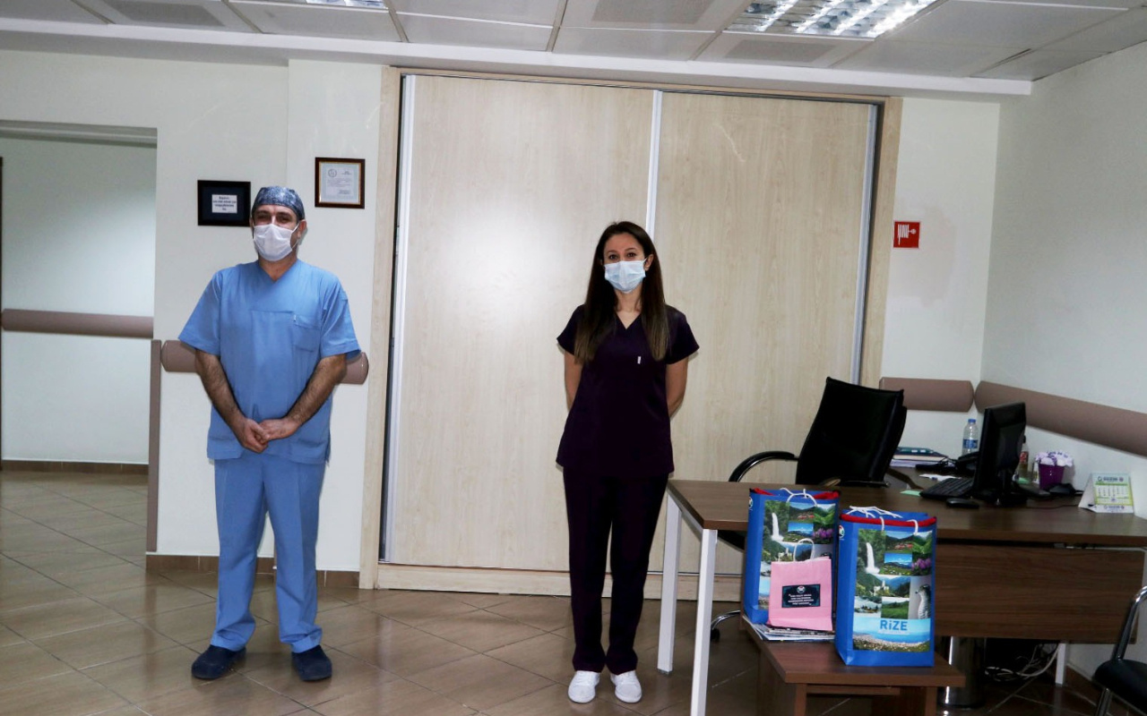 Rize'de koronavirüs kapan hemşirelerin fedakarlığı alkışı hak etti