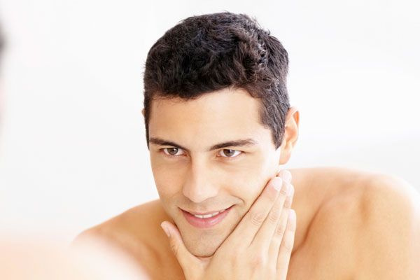 Evde tıraş olan erkeklerin bilmesi gereken 10 madde