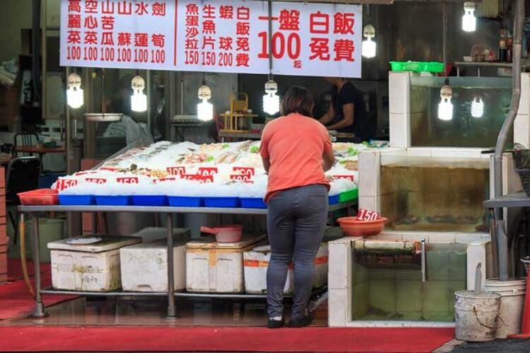 Dikenli vatoz, oklu kirpi, yumuşak kabuklu kaplumbağa! Bunları yemek lüks sayılıyormuş