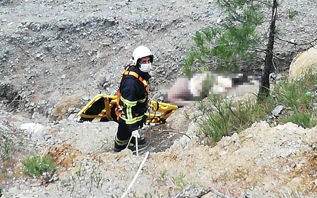 Hatay'da kekik toplamaya diye çıktı yamaçtan yuvarlanıp öldü