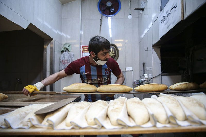 İstanbul'da fırınlar ekmek üretimine başladı