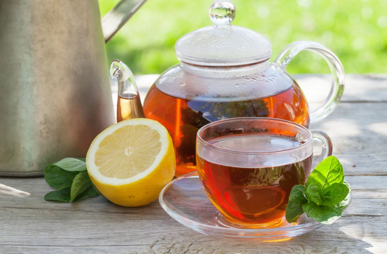 Limonlu çay zayıflatır mı çaya limon eklemenin faydaları!