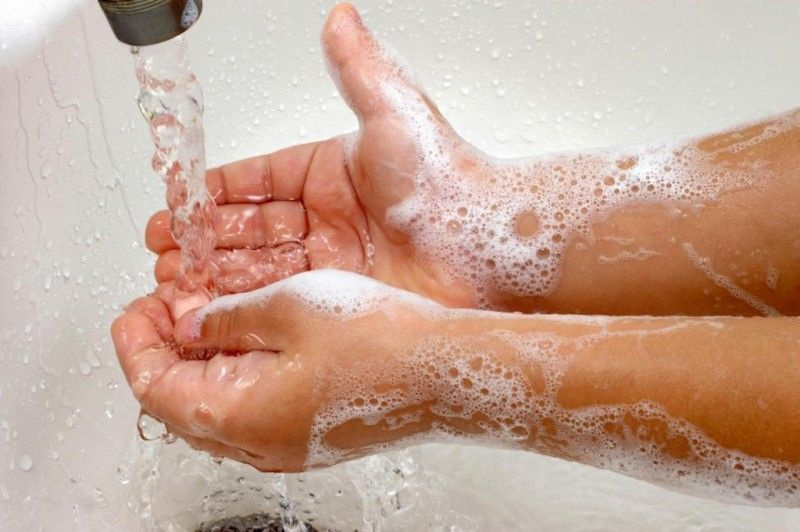 Koronavirüse karşı hiçbir dezenfektan su ve sabundan daha etkili değil