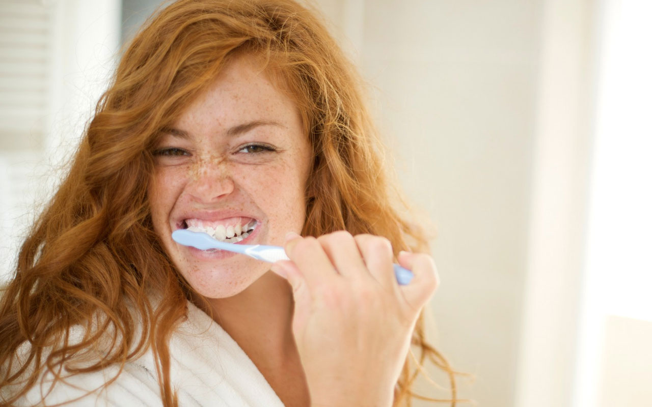 Bilmeden yapılan diş fırçalama hataları!