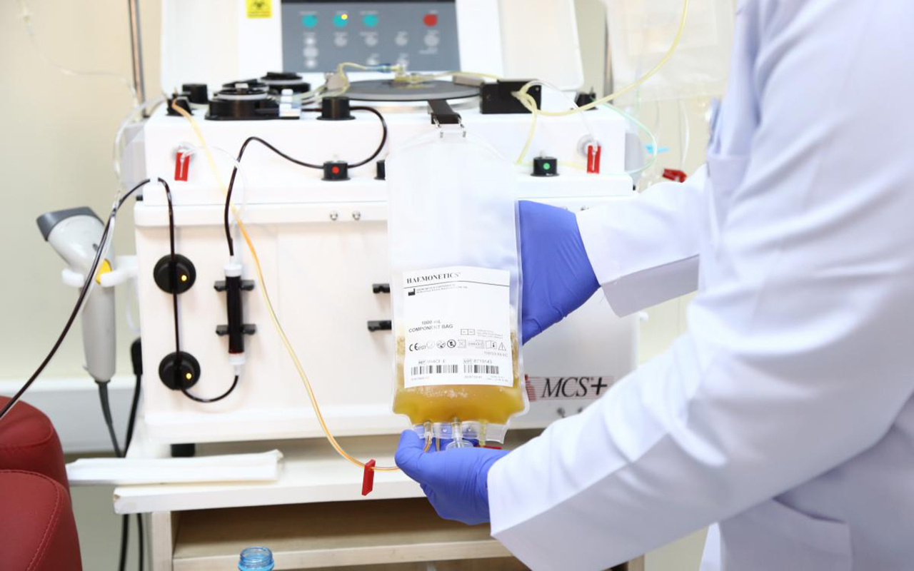 İzmir Dokuz Eylül Üniversitesinde immun plazma tedavisi başladı