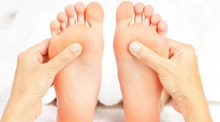 Düşük ayak sendromu nedir tedavisi var mı bel fıtığı olanlar için riskli!