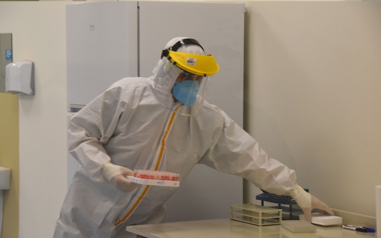 Eskişehir Şehir Hastanesi'nde koronavirüs yoğun bakımı görüntülendi