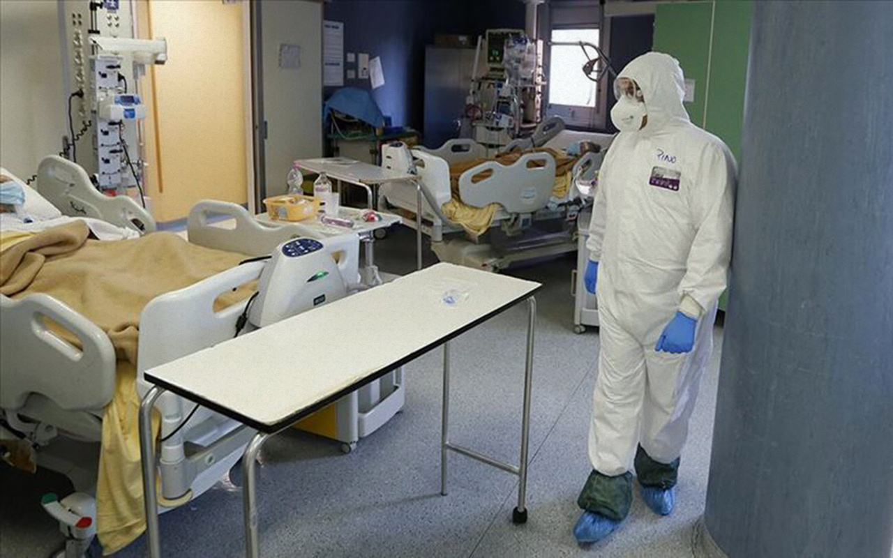 İtalya'da koronavirüsten ölenlerin sayısı 24 bin 648'e yükseldi