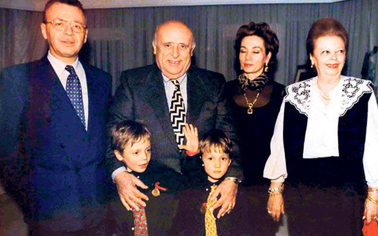 Süleyman Demirel’in manevi oğlu Ali Çetin Şener Koronavirüsten öldü