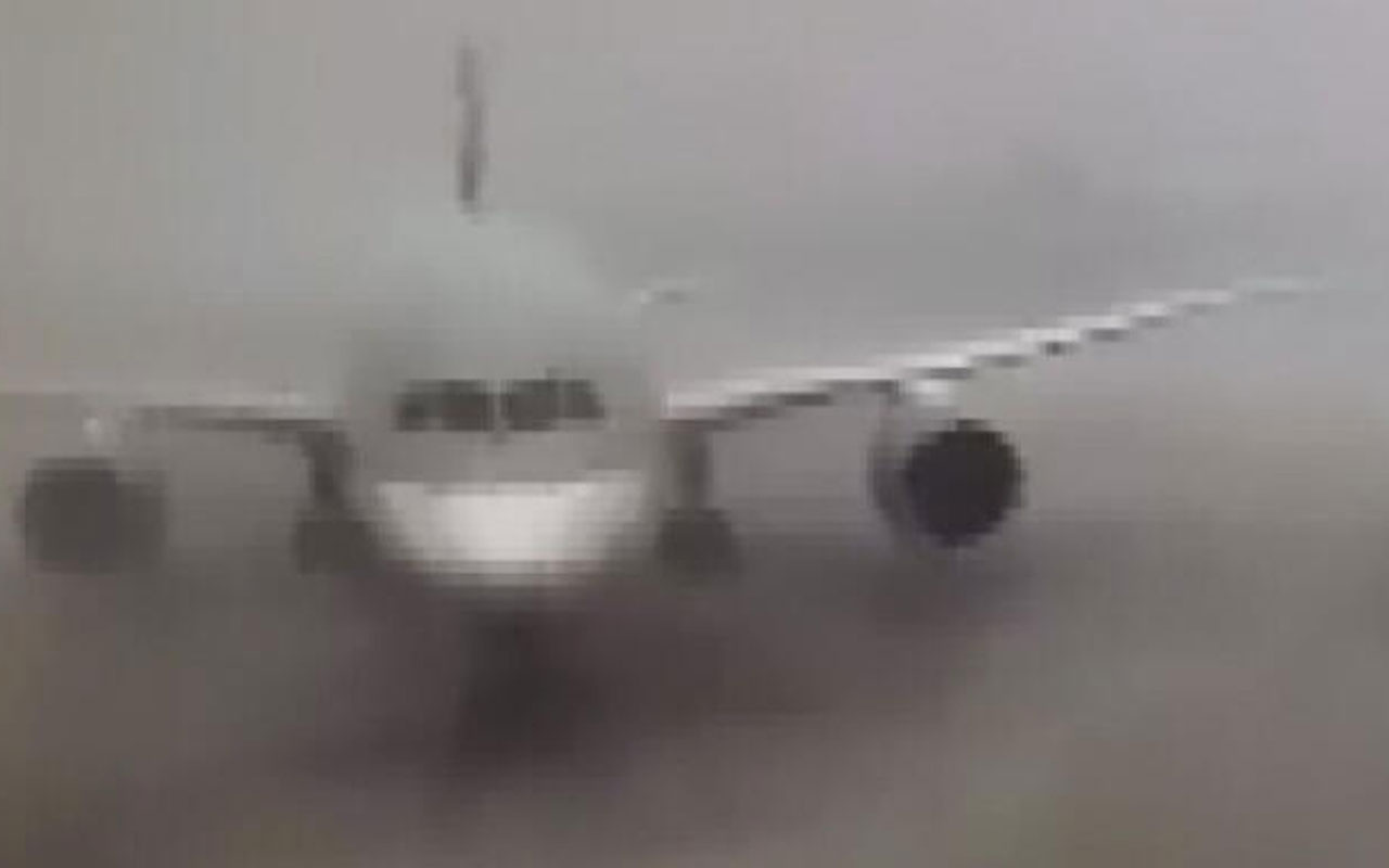 Katar’da iki uçak havalimanında çarpıştı