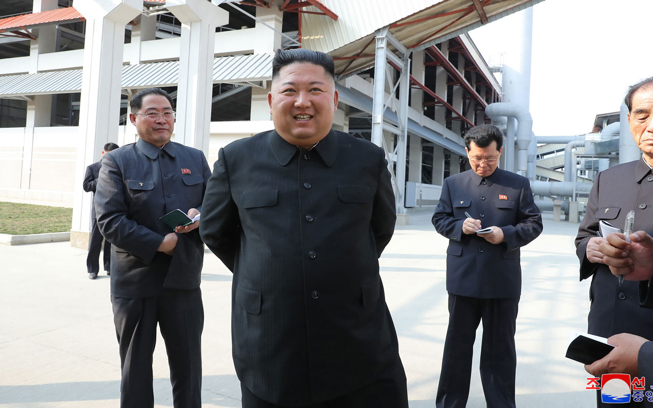 Öldü denilen Kuzey Kore lideri Kim Jong-un ortaya çıktı