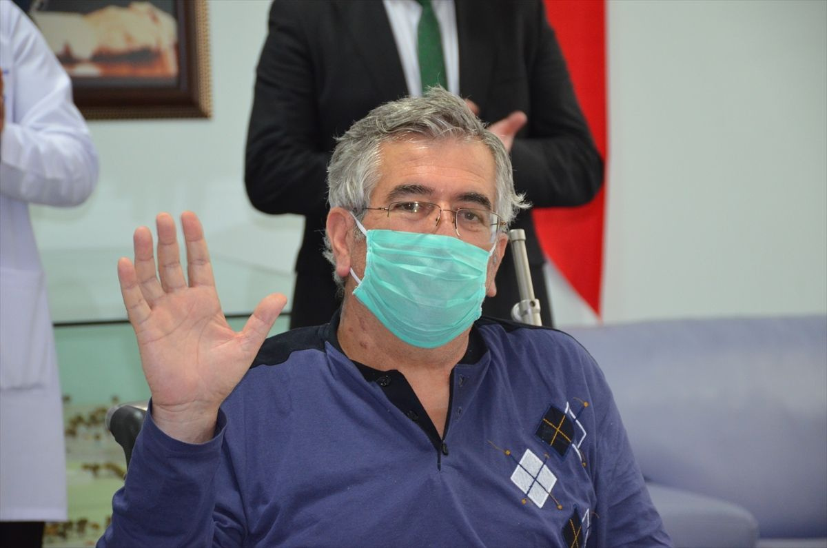 Türkiye'de ilk plazma tedavisi uygulanan hasta taburcu edildi