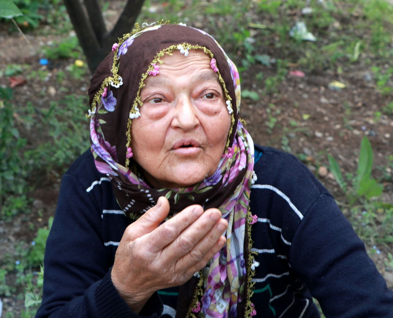 'Komando dede' olarak bilinen adam tüfekle ateş açtı özel harekat devreye girdi