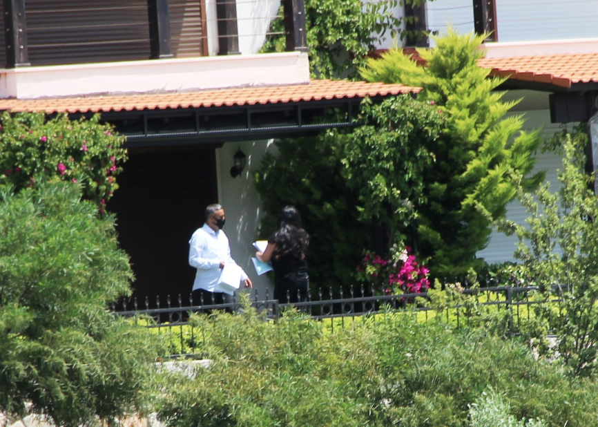 Yılmaz Özdil'in kaçak villasının yıkım işlemi durduruldu