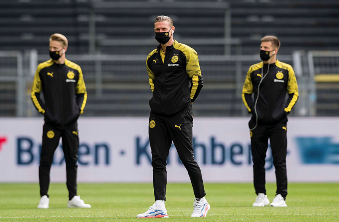 Bundesliga'da sessiz açılış! Futbol mesafe ve maskelerle geri döndü