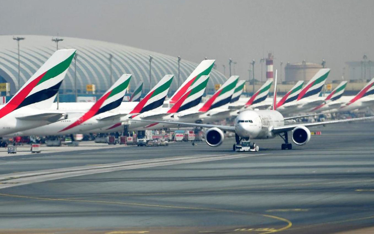 Emirates Havayolları 30 bin kişiyi işten çıkarıyor