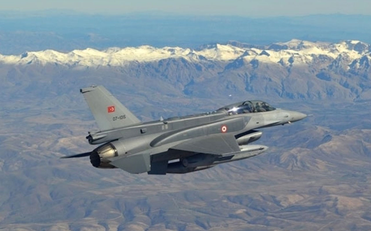 MSB: Hakurk'ta 4 PKK'lı terörist hava harekatıyla öldürüldü