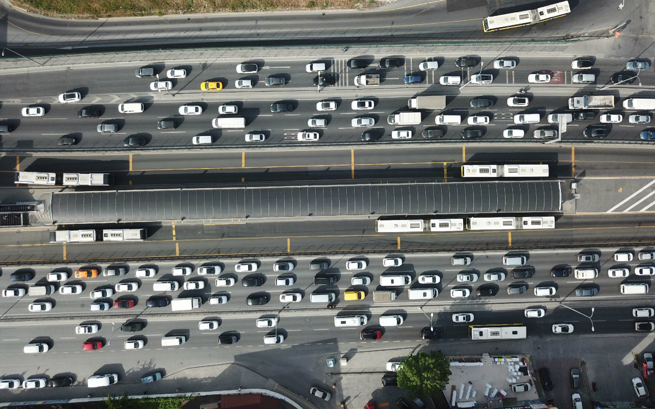 İstanbul'da son 2 ayın en yoğun trafiği