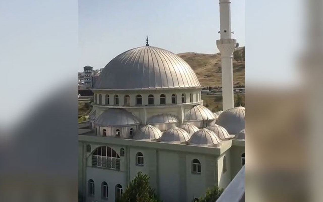 İzmir'de cami hoparlörlerinden 'Çav Bella' çalındı