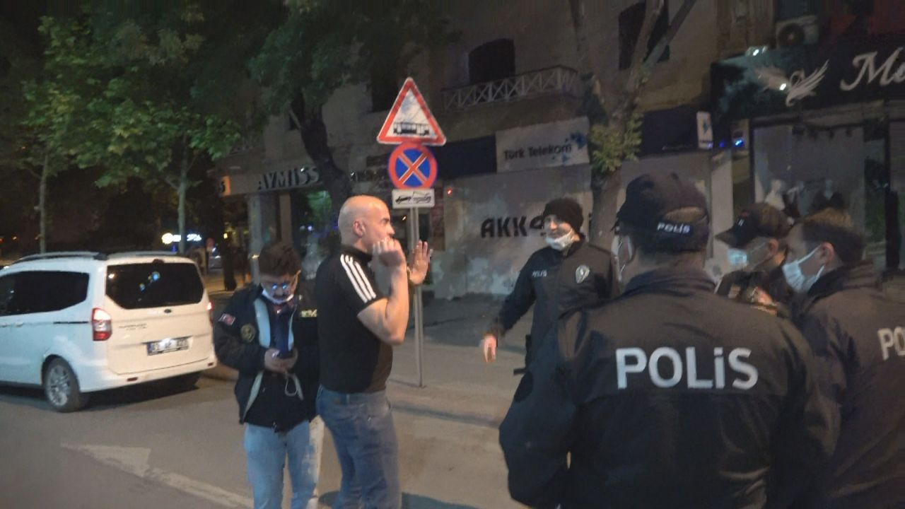 Konya'daki esrarengiz Amerikalı bu kez gece yarısı sokakta böyle yakalandı