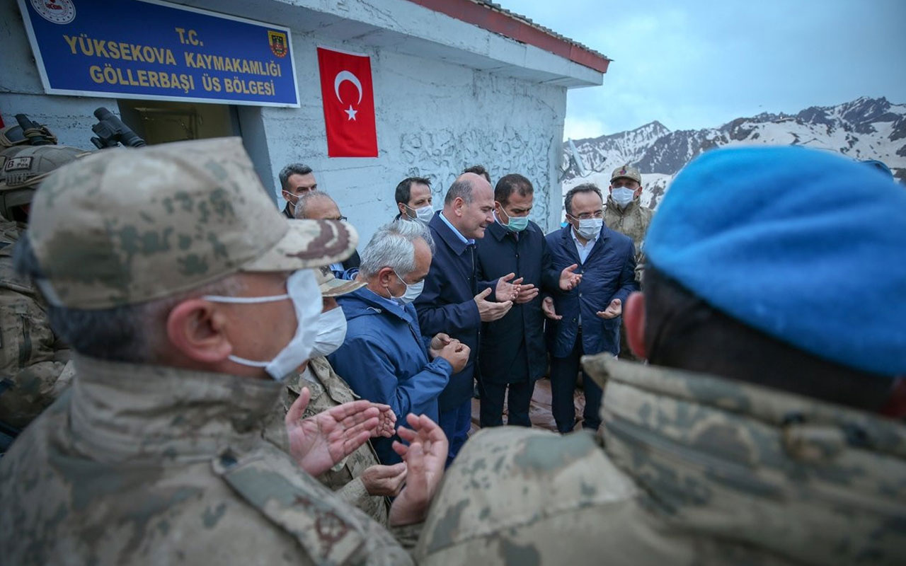 İçişleri Bakanı Süleyman Soylu, son iftarı İkiyaka Dağları'ndaki askerlerle yaptı