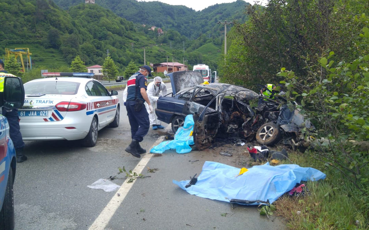 Trabzon'da yanan otomobildeki 3 kişi öldü 1 kişi yaralandı