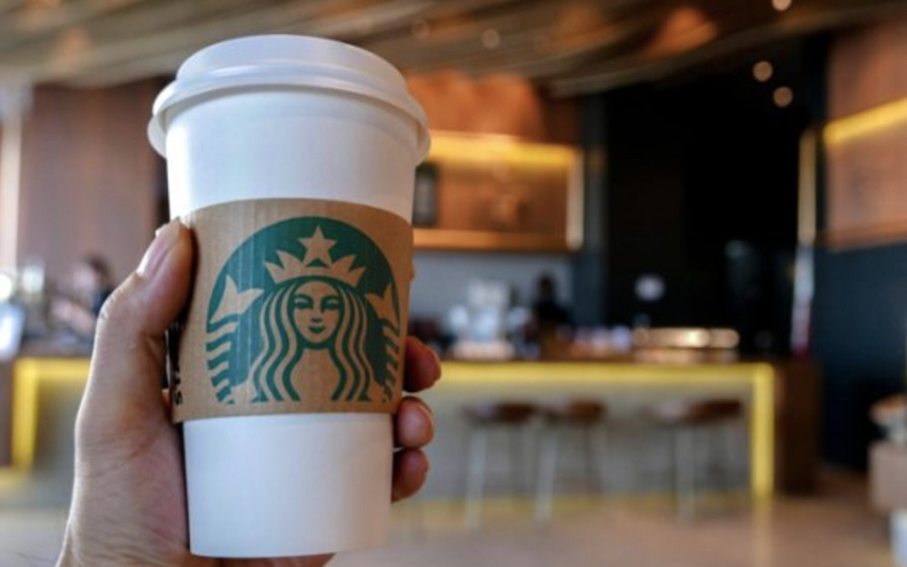 Starbucks açıldı mı 1 Haziran Starbucks yeni çalışma saati belli oldu