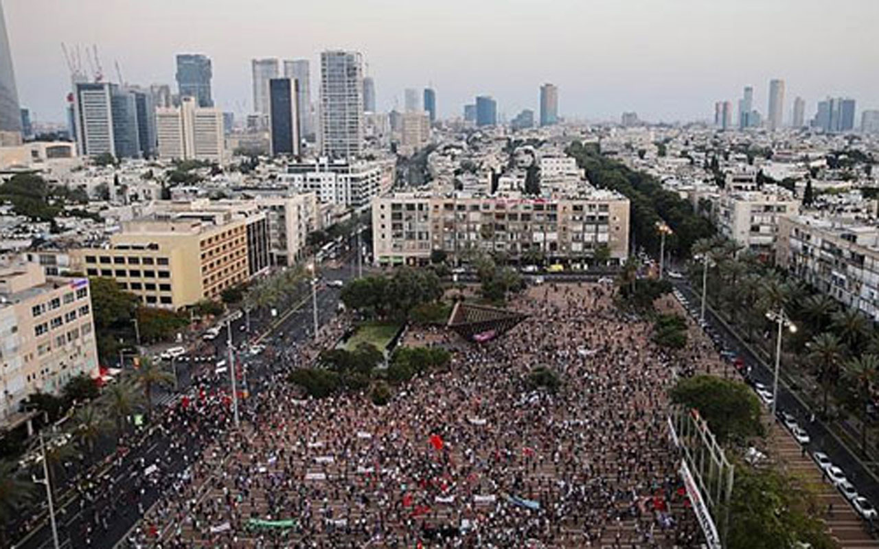 İsrail'de halk ayaklandı! Batı Şeria'yı ilhak protesto edildi