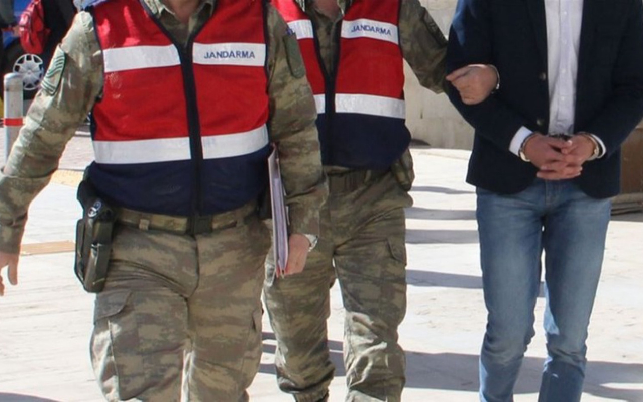 İzmir'de terör örgütü operasyonu: 5 şüpheli gözaltına alındı