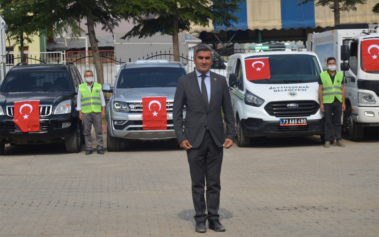 Belediyeyi HDP'nin elinden aldı boş kalan otopark araçlarla doldu