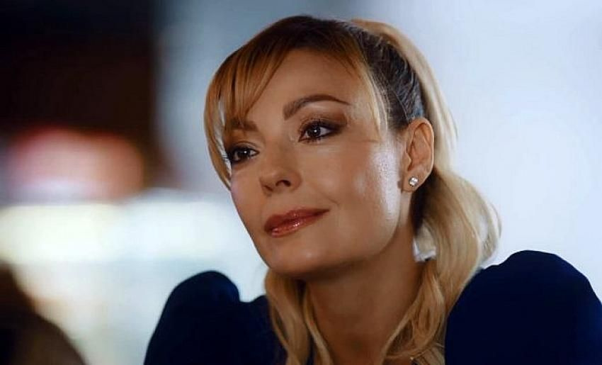 Özge Özder'den flaş açıklama FOX TV Mucize Doktor kadrosundan çıkarıldı