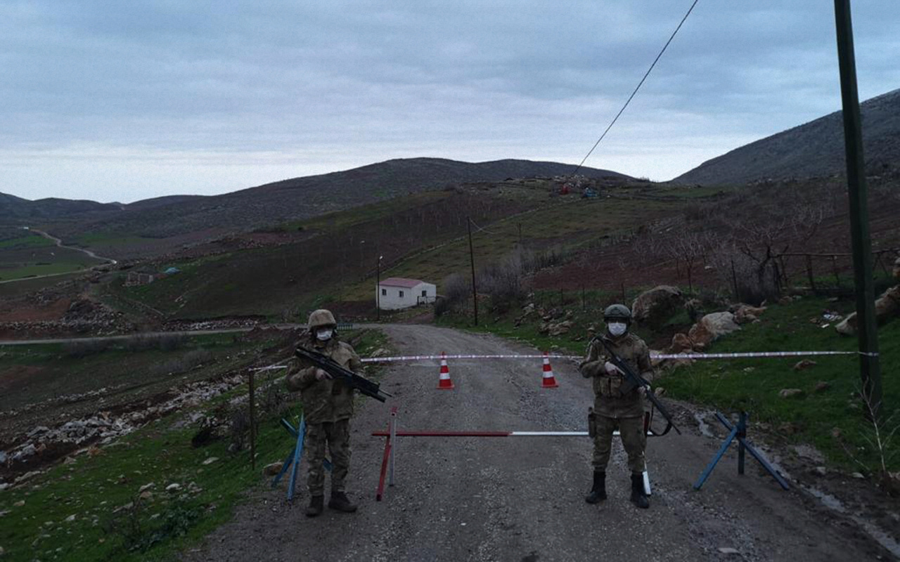 Siirt'te güvenlik korucusunun testi pozitif çıkınca köy karantinaya alındı