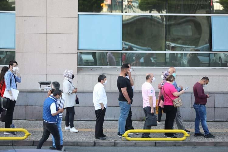 İstanbul Çağlayan Adliyesi'nde şok görüntü! Bugün her adliye böyle