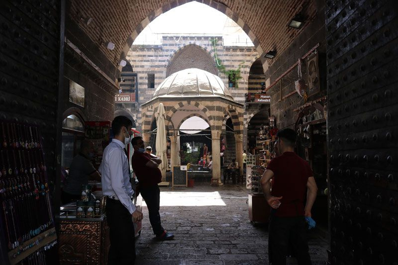 Diyarbakır'da ikinci dalga korkusu son 16 günde 500 kişi koronavirüse yakalandı