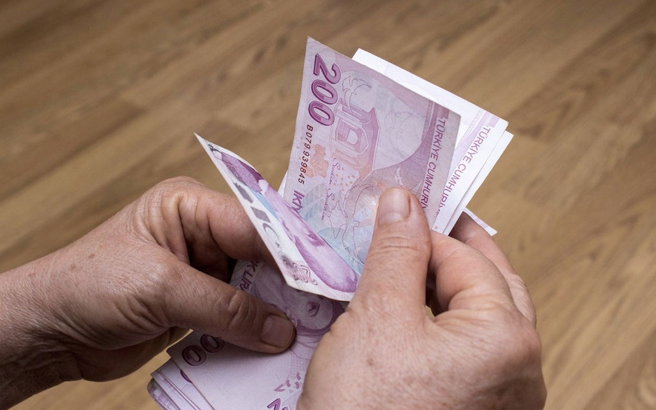 Bağkur emekli maaşı 2022 zam geldi en düşük maaş kaç para olacak?