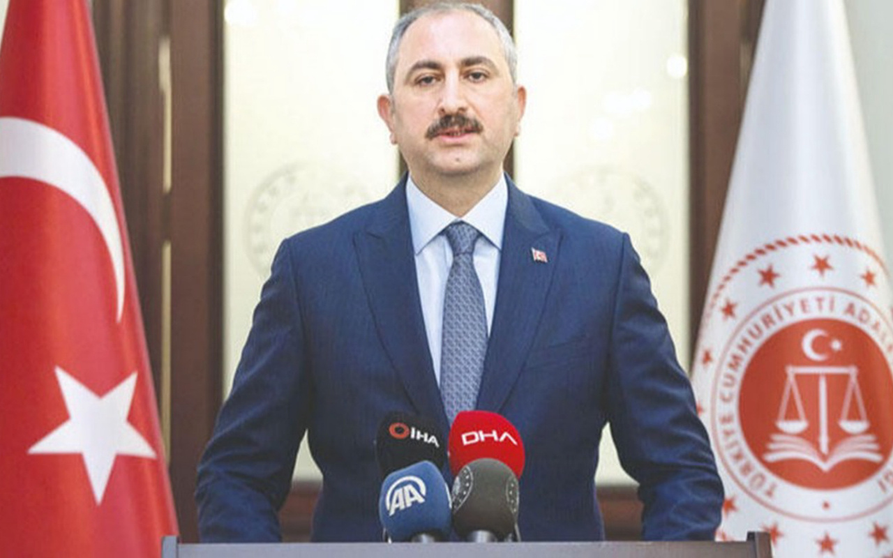 Adalet Bakanı Gül'den Peker'den para alan siyasetçi açıklaması