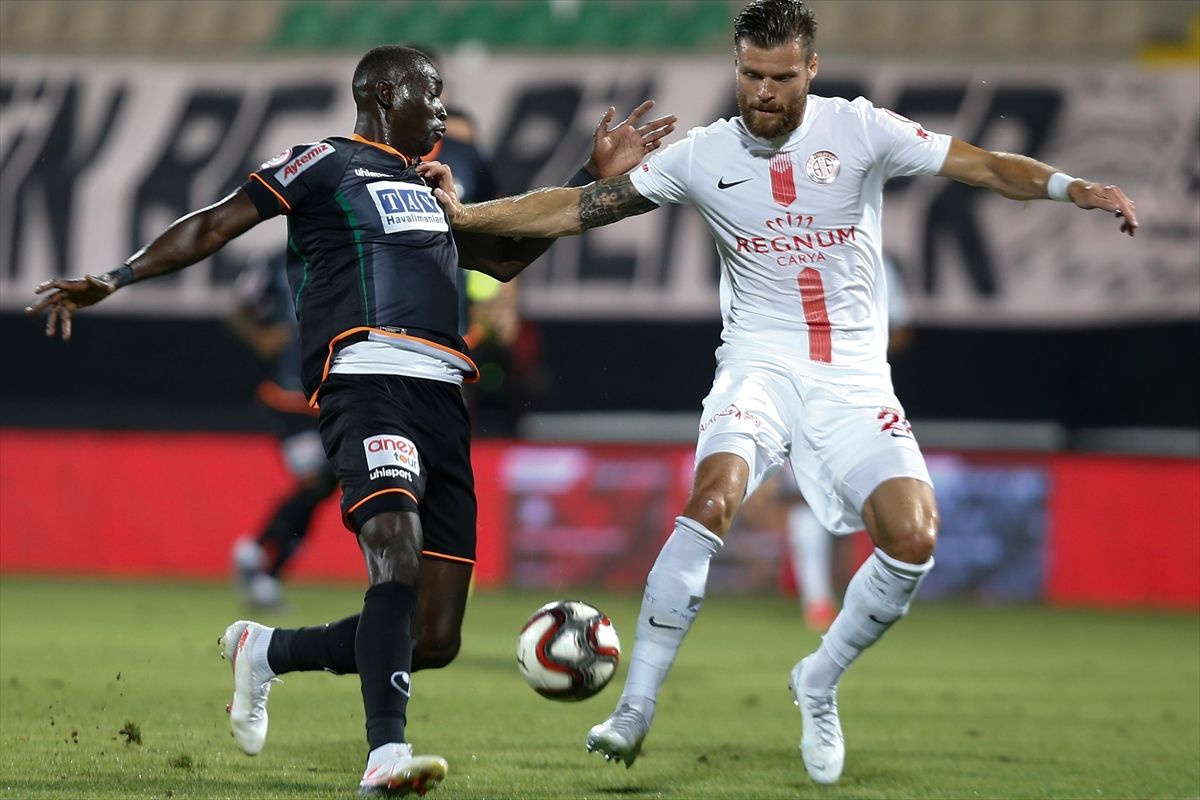 Alanyaspor Antalyaspor Türkiye kupası yarı final maçı golleri ve geniş özeti