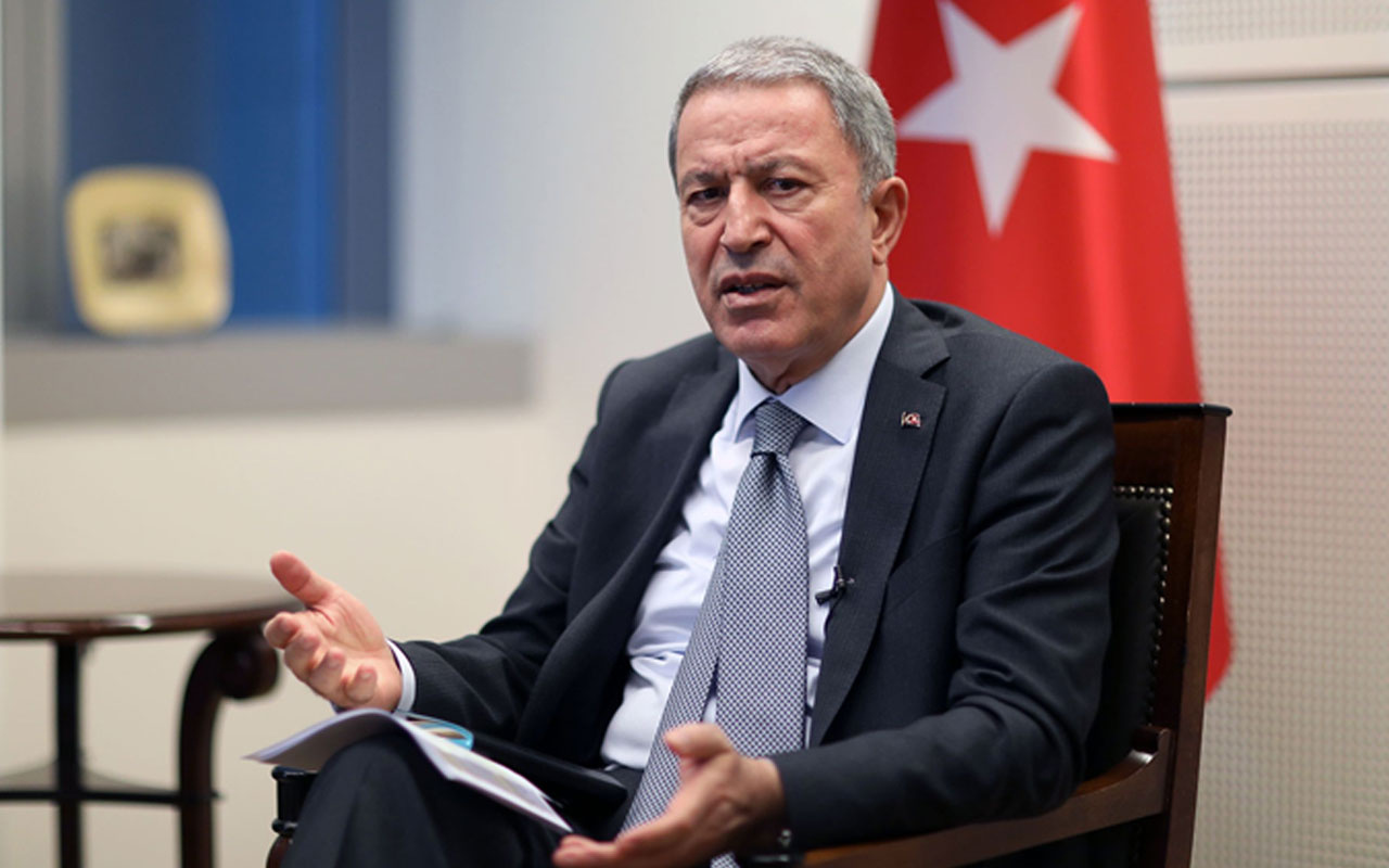 Hulusi Akar'dan Türk gemisinde hukuk dışı aramaya tepki