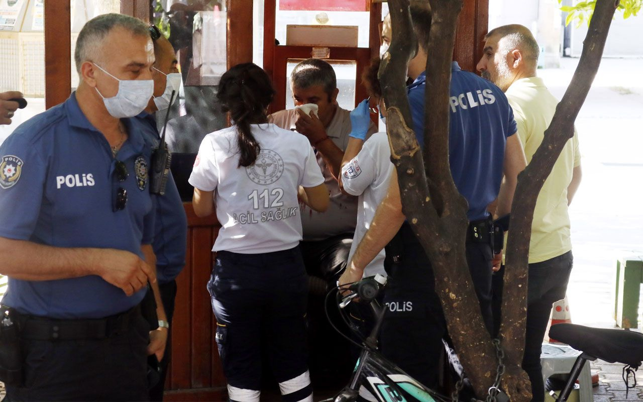 Antalya'da madde bağımlısı camiye girmeye çalıştı! Güvenlik görevlisini yaraladı